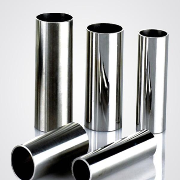 Stainless steel pipe